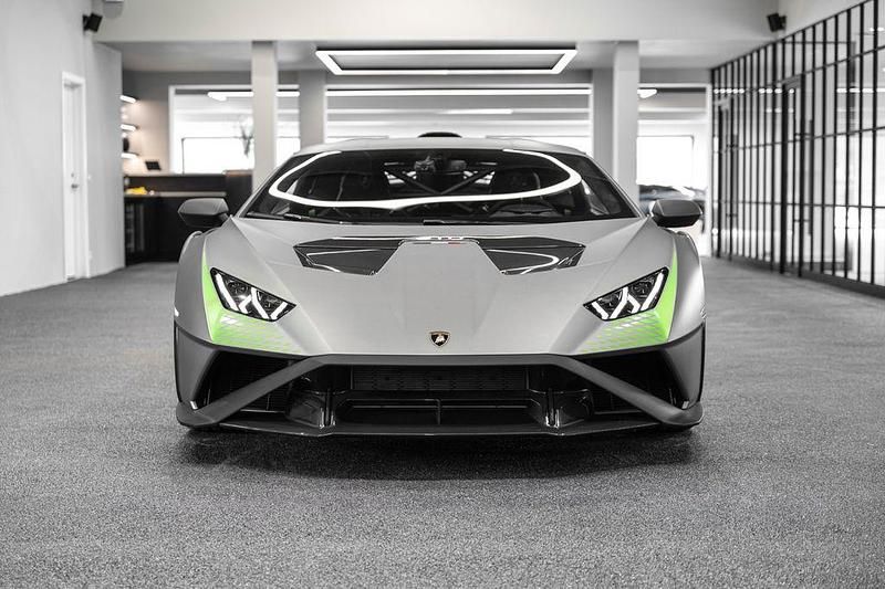 Second-hand Lamborghini Huracán 640 CP (470 kW) 2022 Gri