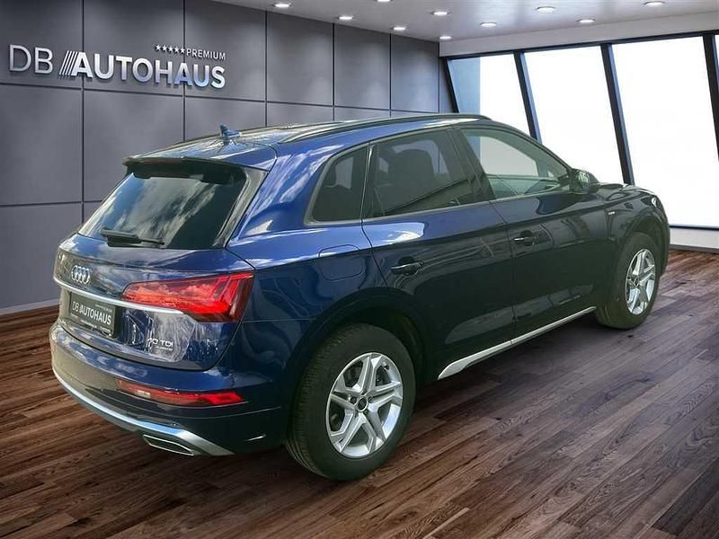 Gebraucht Audi Q5 S-Line 204 PS (150 kW) 2024 Blau SUV
