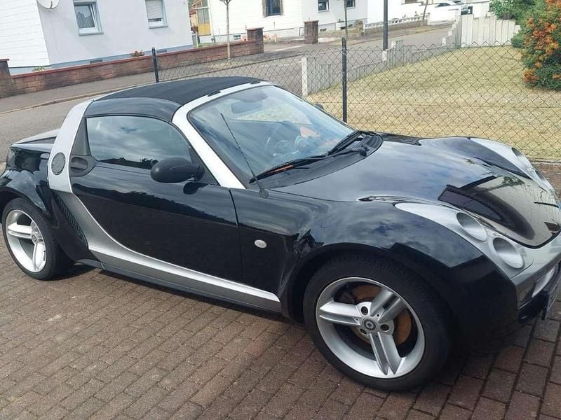 Gebraucht Smart Roadster 82 PS (60 kW) 2004 Schwarz Cabrio