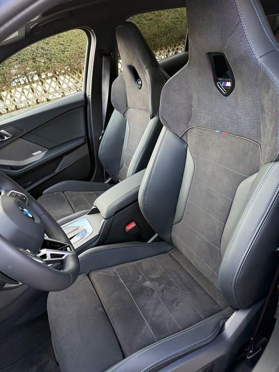 Gebraucht BMW 123 Shadowline 218 PS (160 kW) 2025 Schwarz Kleinwagen