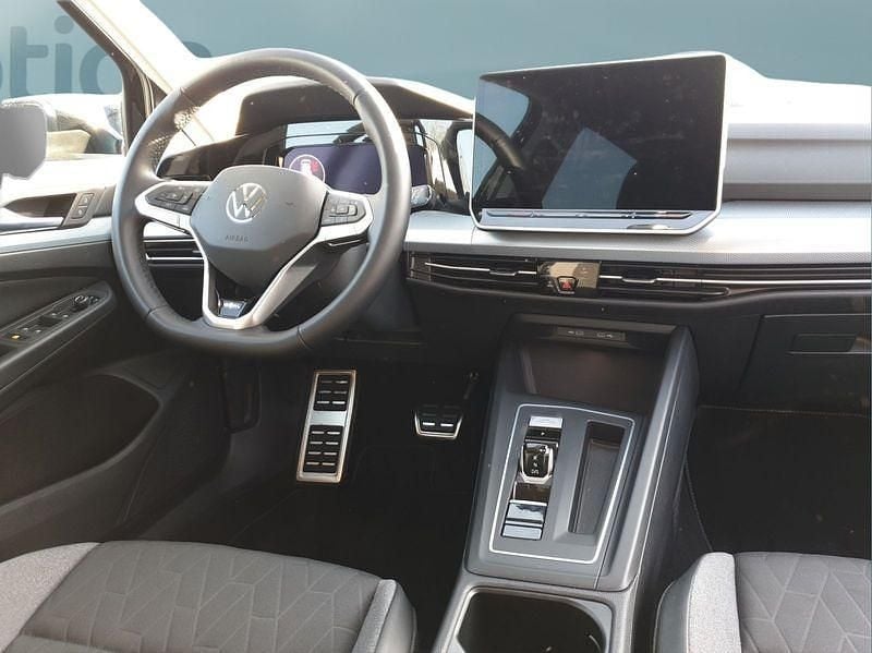 Gebraucht VW Golf VIII 150 PS (110 kW) 2025 Schwarz Kleinwagen