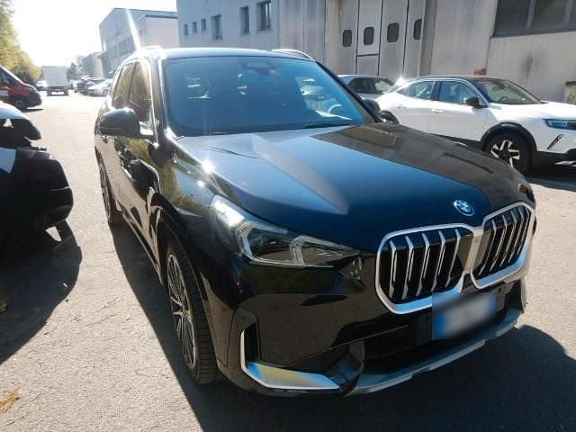 Gebraucht BMW X1 150 PS (110 kW) 2023 Schwarz SUV