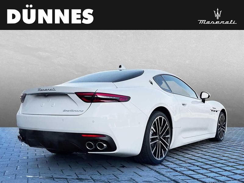Gebraucht Maserati Granturismo 491 PS (361 kW) 2022 Bianco Coupé