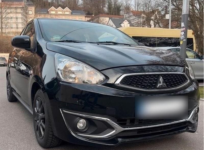 Gebraucht Mitsubishi Space Star 71 PS (52 kW) 2018 Schwarz Kleinwagen