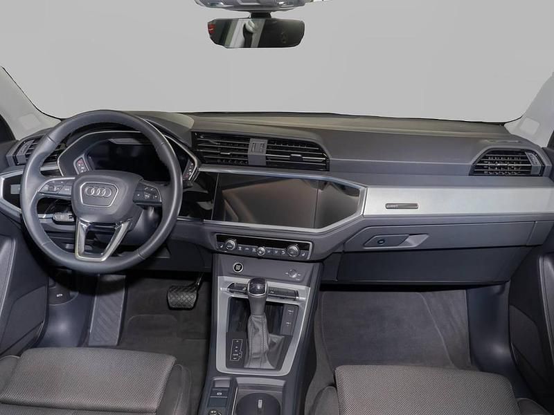 Usata Audi Q3 150 CV (110 kW) 2023 Blu SUV