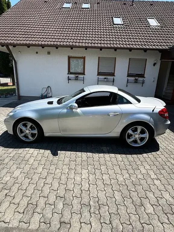 Gebraucht Mercedes SLK350 272 PS (200 kW) 2005 Silber Cabrio