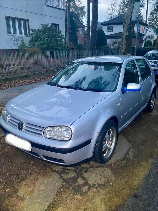 Silber Gebraucht 2003 VW Golf IV Ocean Limousine | 1.000 € (Superpreis) - Bild 1/4
