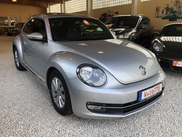 Gebraucht VW Beetle 105 PS (77 kW) 2012 Silber metallic Kleinwagen