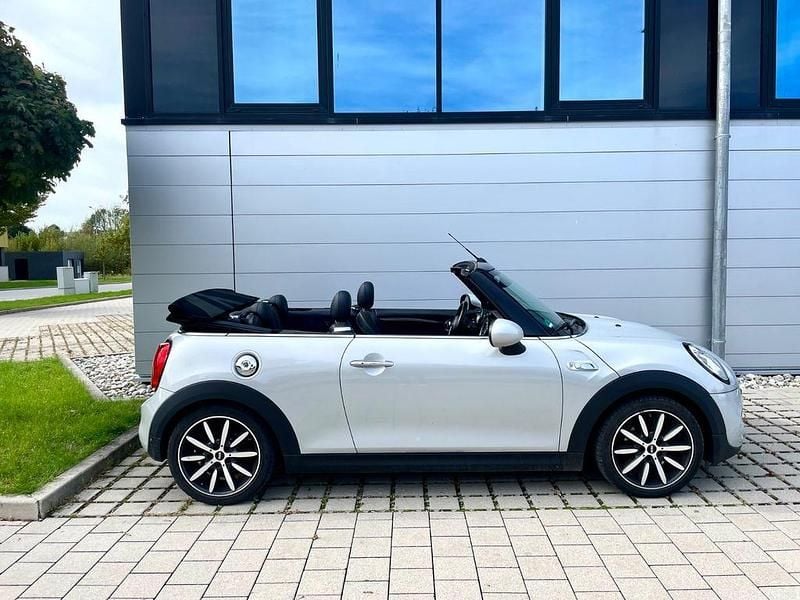 Gebraucht Mini Cooper S Cabriolet 192 PS (141 kW) 2017 Silber Cabrio