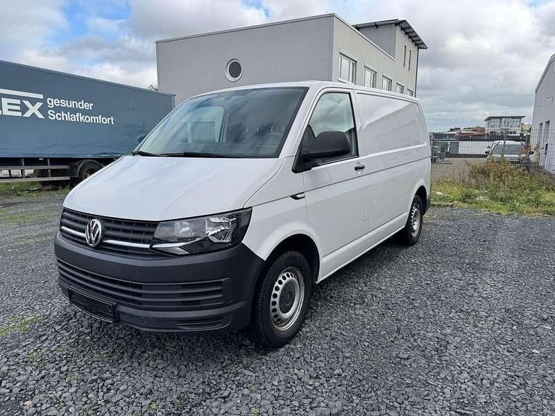 Candyweiss Gebraucht 2016 VW T6 Van | 14.490 € - Bild 1/4