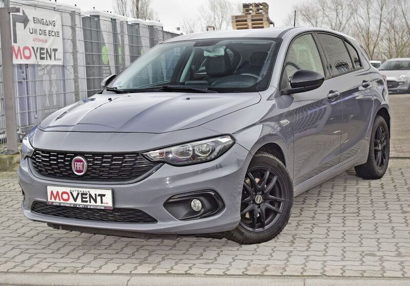 Grau Gebraucht 2018 Fiat Tipo S Limousine | 9.900 € (Etwas zu teuer) - Bild 1/4