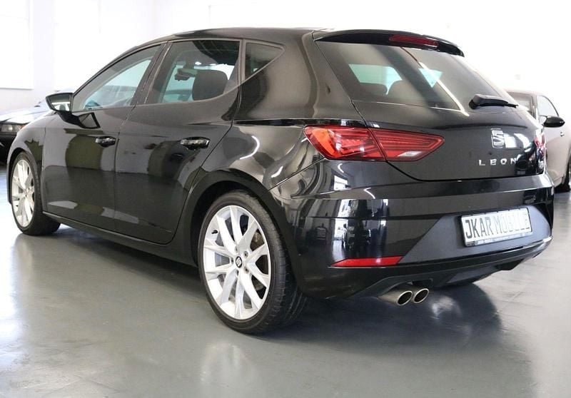 Gebraucht Seat Leon FR 131 PS (96 kW) 2019 Schwarz Limousine