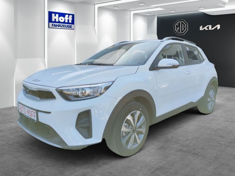 Weiß Gebraucht 2024 Kia Stonic Vision SUV | 21.899 € (Fairer Preis) - Bild 1/4