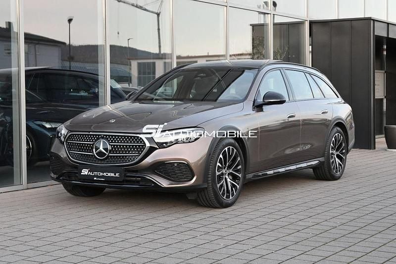 Gebraucht Mercedes E220 All-Terrain 197 PS (144 kW) 2024 Samtbraunmetalliclack Kombi