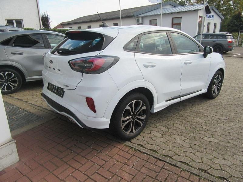 Gebraucht Ford Puma ST-Line 125 PS (91 kW) 2021 Weiß SUV