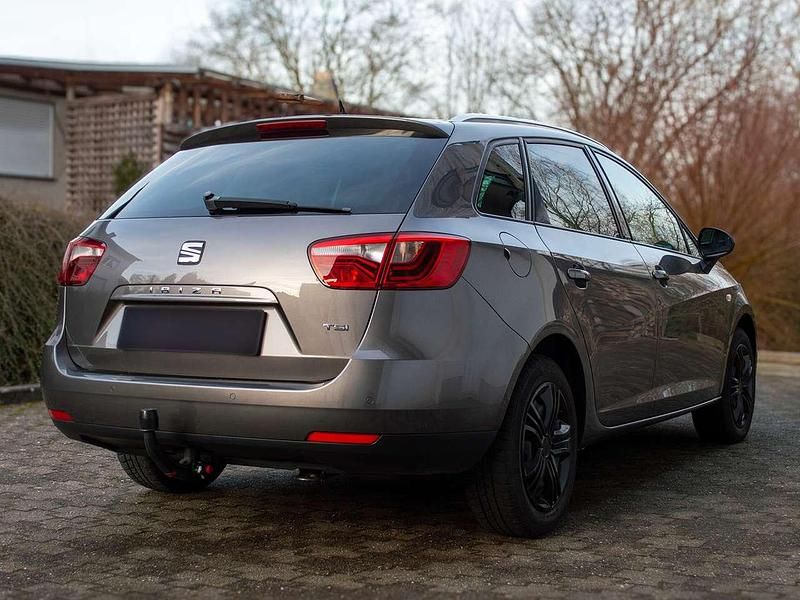 Gebraucht Seat Ibiza ST CONNECT 110 PS (80 kW) 2015 Grau Kombi