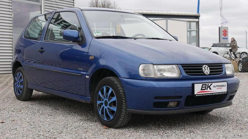 Gebraucht VW Polo 60 PS (44 kW) 1999 Blau Limousine