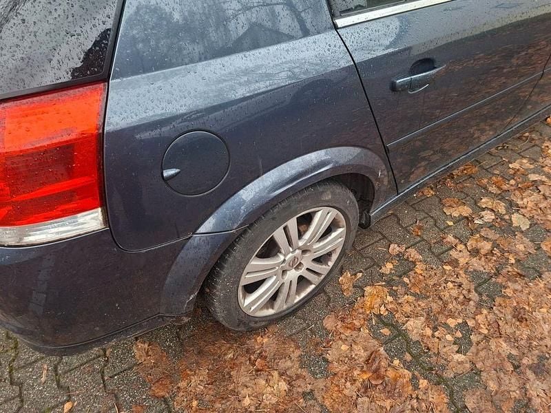 Gebraucht Opel Signum Edition 155 PS (114 kW) 2007 Blau Kleinwagen