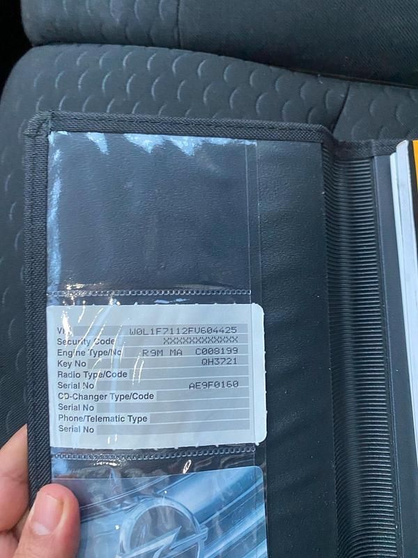 Gebraucht Opel Vivaro 145 PS (106 kW) 2015 Weiß Van / Kleinbus