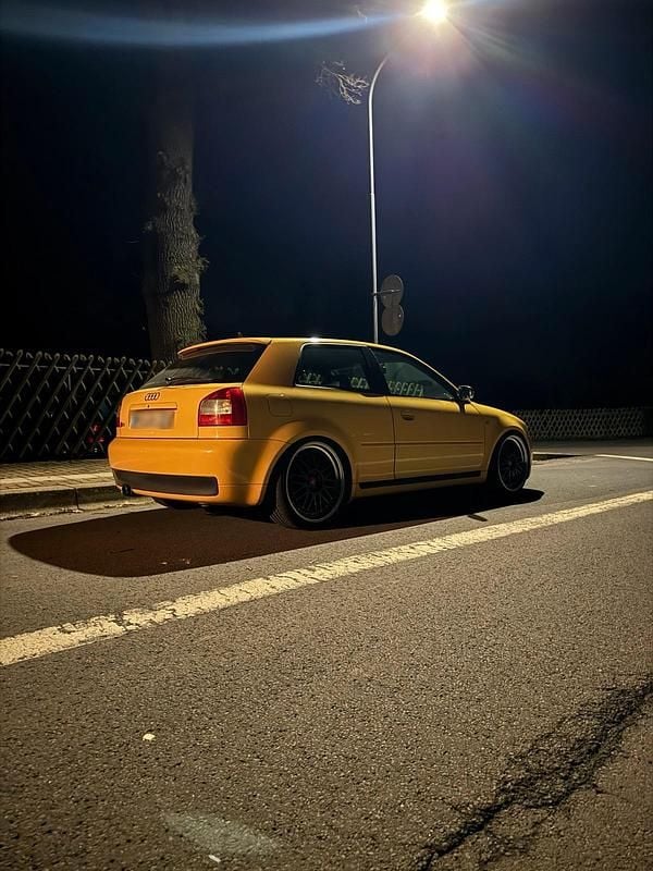 Second-hand Audi S3 204 CP (150 kW) 2000 Galben Hatchback