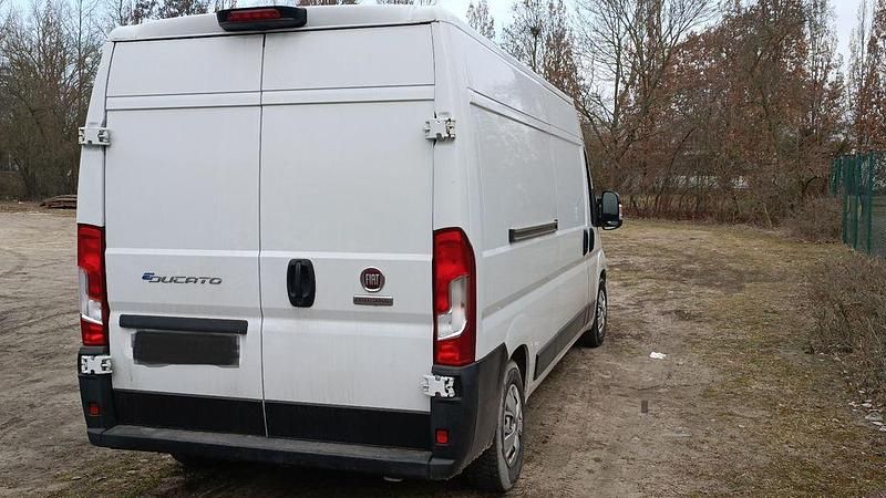 Gebraucht Fiat E-Ducato 89 kW (122 PS) 2021 Weiß Van