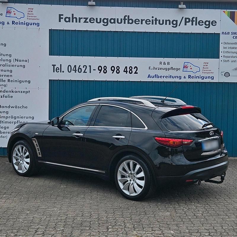 Gebraucht Infiniti Fx30 238 PS (175 kW) 2011 Schwarz SUV