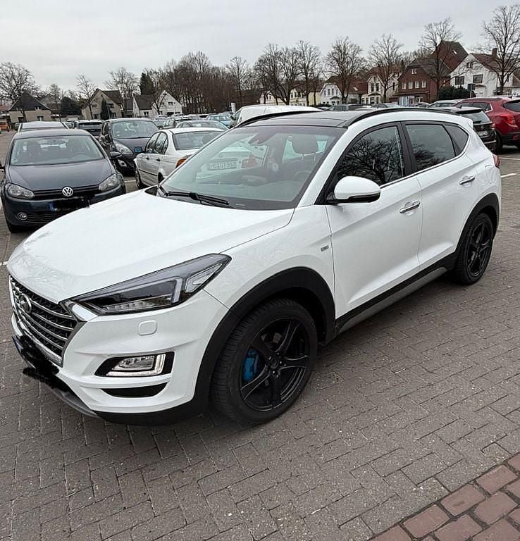 Weiß Gebraucht 2019 Hyundai Tucson N Line SUV | 17.200 € (Superpreis) - Bild 1/4