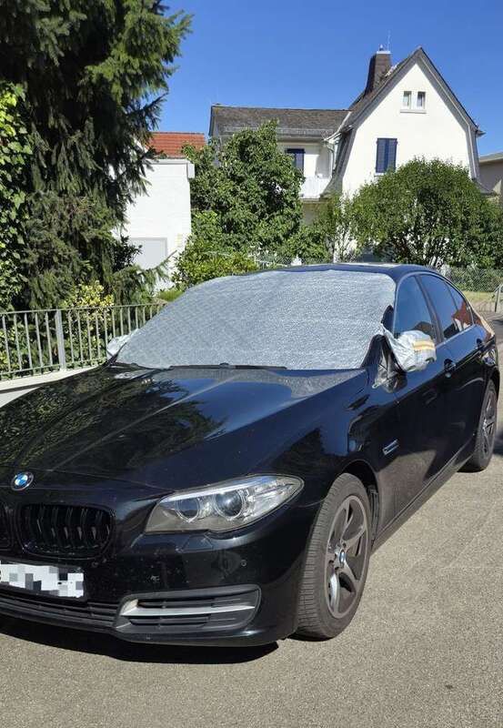 Schwarz Gebraucht 2013 BMW 518 Limousine | 13.999 € (Etwas zu teuer) - Bild 1/4