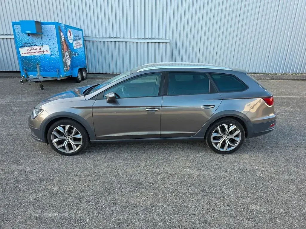 Gebraucht Seat Leon X-Perience 150 PS (110 kW) 2015 Grau Kombi