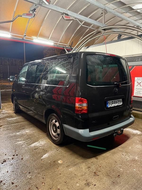 Schwarz Gebraucht 2007 VW T5 Van | 5.700 € (Superpreis) - Bild 1/4