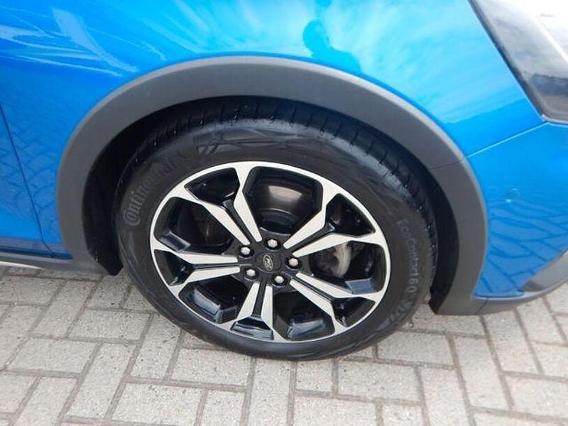 Gebraucht Ford Focus Active X 125 PS (91 kW) 2021 Blau Limousine
