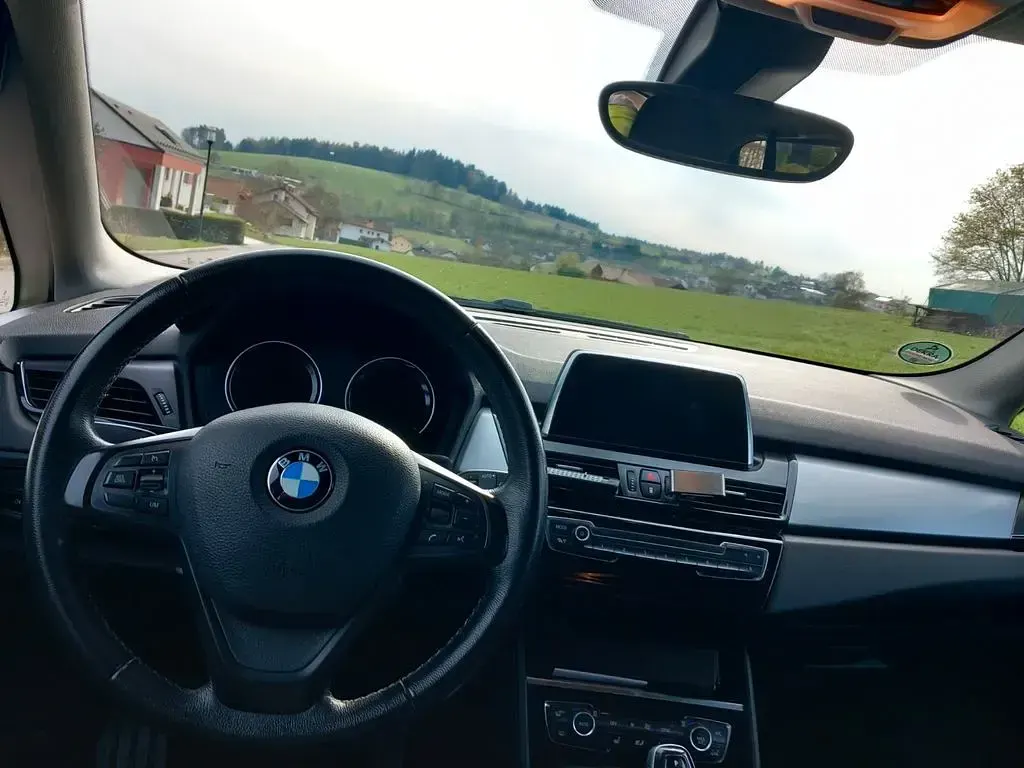 Gebraucht BMW 218 Active Tourer Advantage 140 PS (102 kW) 2019 Blau Van / Kleinbus