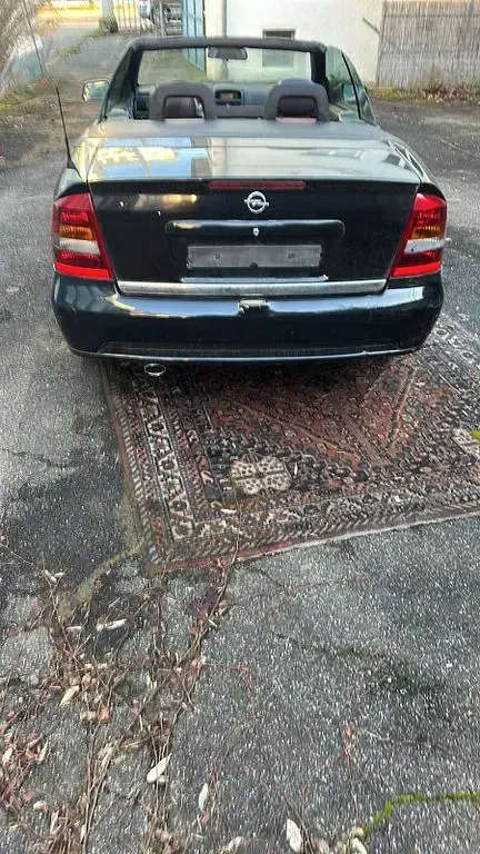 Gebraucht Opel Astra Edition 125 PS (91 kW) 2003 Schwarz Cabrio