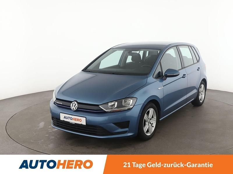Blau Gebraucht 2015 VW Golf Sportsvan Comfortline Van / Kleinbus | 11.710 € (Fairer Preis) - Bild 1/3