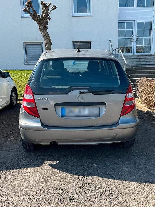 Gebraucht Mercedes A150 95 PS (69 kW) 2004 Grau Kleinwagen