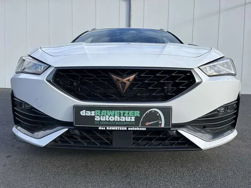 Gebraucht Cupra Leon VZ1 245 PS (180 kW) 2024 Weiß Kombi