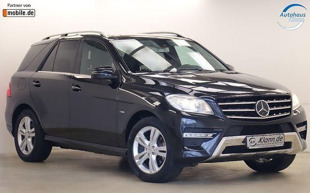 Schwarz Gebraucht 2012 Mercedes ML350 AMG SUV | 16.499 € (Guter Preis) - Bild 1/4