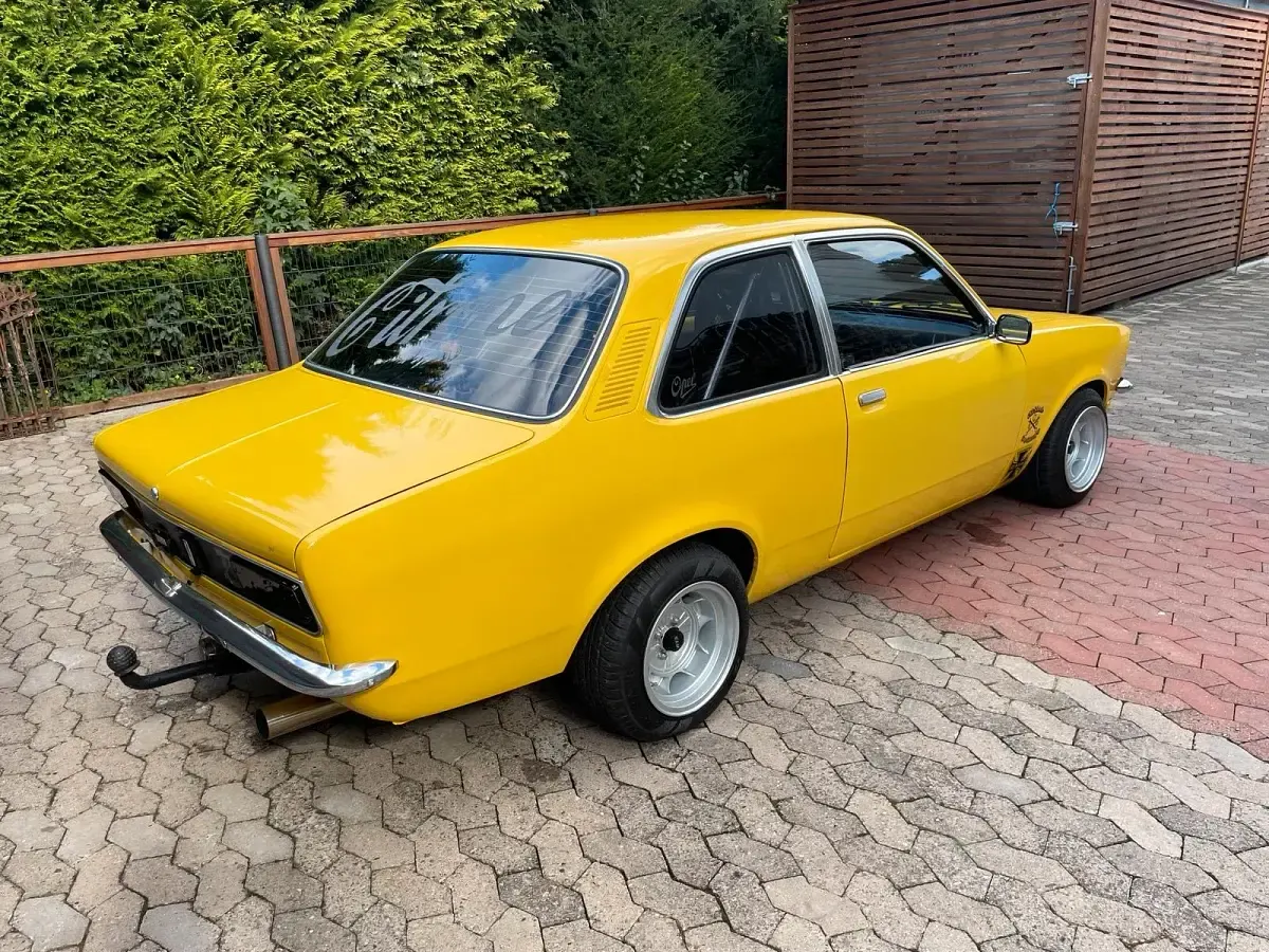Gebraucht Opel Kadett 85 PS (62 kW) 1979 Gelb Limousine