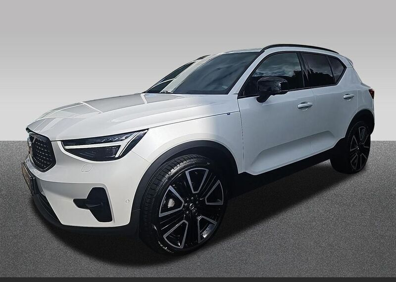 Weiß Gebraucht 2024 Volvo XC40 Ultra SUV | 39.998 € (Fairer Preis) - Bild 1/4