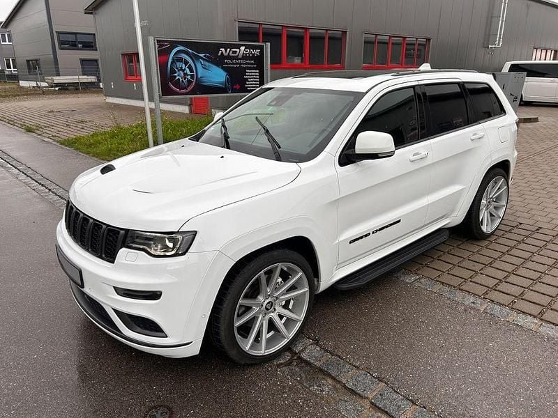 Weiß Gebraucht 2020 Jeep Grand Cherokee Limited SUV | 37.990 € (Etwas zu teuer) - Bild 1/4