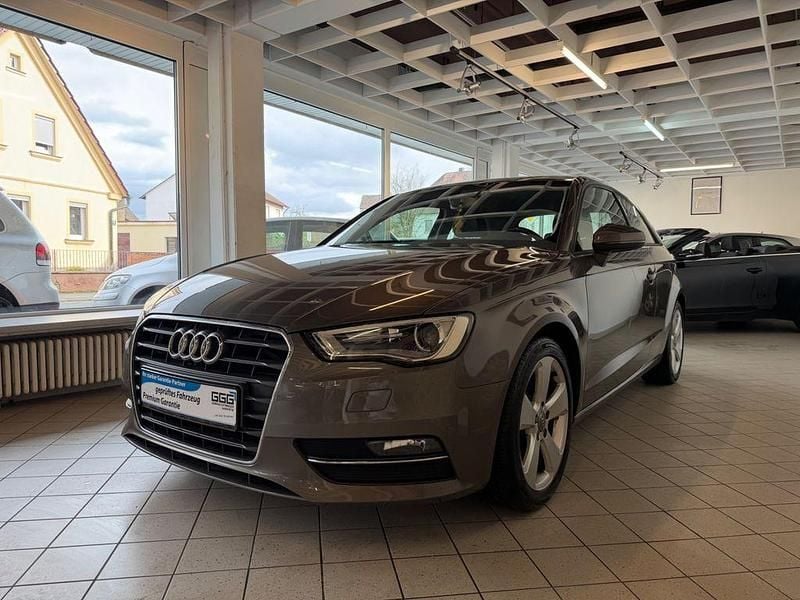 Gebraucht Audi A3 S-Line 150 PS (110 kW) 2013 Grau Kleinwagen