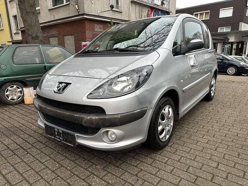 Silber Gebraucht 2008 Peugeot 1007 Filou Kleinwagen | 1.749 € (Guter Preis) - Bild 1/4