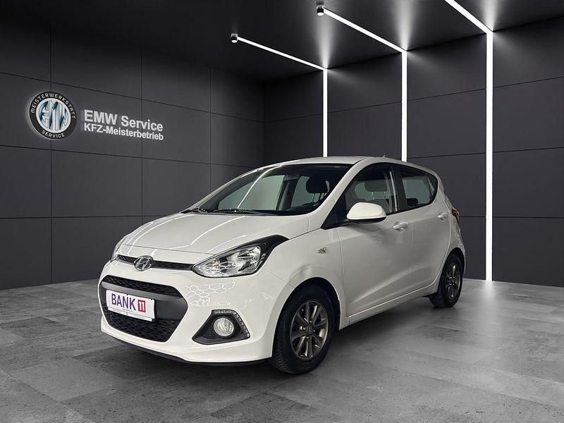 Weiß Gebraucht 2014 Hyundai i10 Kleinwagen | 5.990 € (Fairer Preis) - Bild 1/4