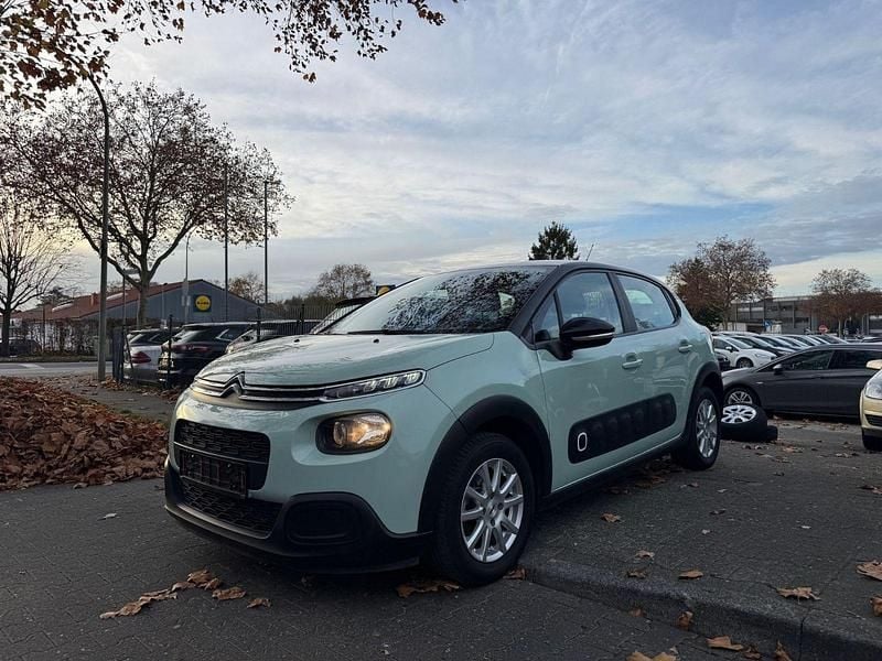 Grün Gebraucht 2020 Citroën C3 Feel Kleinwagen | 6.090 € (Guter Preis) - Bild 1/4