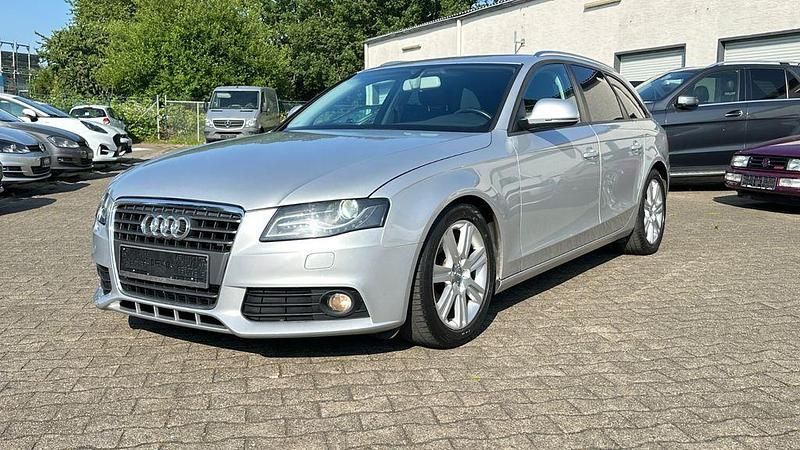 Silber Gebraucht 2009 Audi A4 Attraction Kombi | 3.490 € (Superpreis) - Bild 1/4