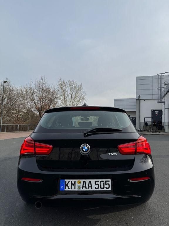 Gebraucht BMW 118 Advantage 136 PS (100 kW) 2017 Schwarz Kleinwagen
