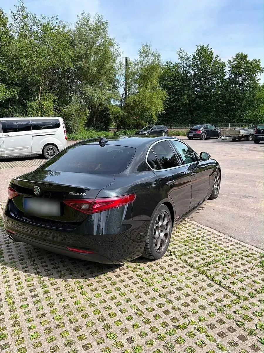 Gebraucht Alfa Romeo Giulia Super 200 PS (147 kW) 2018 Schwarz Limousine