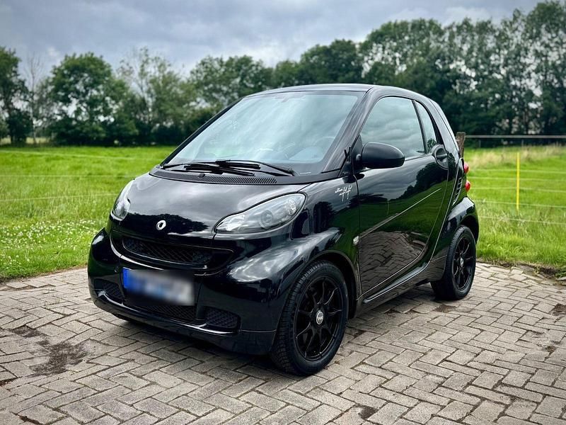 Schwarz Gebraucht 2011 Smart ForTwo Coupé Coupé | 4.499 € (Fairer Preis) - Bild 1/4