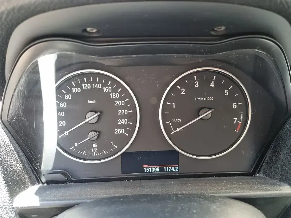 Gebraucht BMW 114 102 PS (75 kW) 2012 Schwarz Kleinwagen