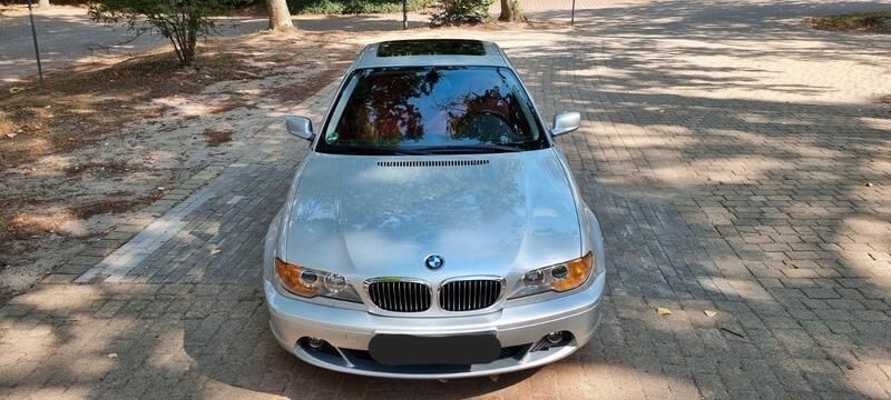 Silber Gebraucht 2004 BMW 135 Coupé Coupé | 9.999 € - Bild 1/4